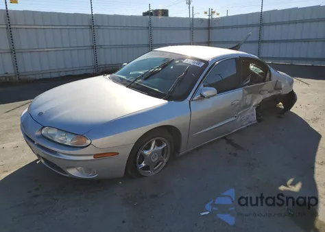 2002 Oldsmobile Aurora 4.0 z USA, uszkodzony, nr VIN 1G3GS64C524220309